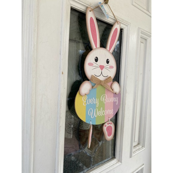 Every Bunny Welcome Easter Bunny Rabbit Hanging Sign Spring Wall Door Decor - Picture 3 of 3